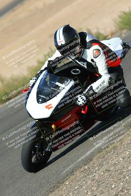 media/Oct-16-2022-TrackXperience (Sun) [[236a00b5b6]]/Group 3/session 2 turn 11/